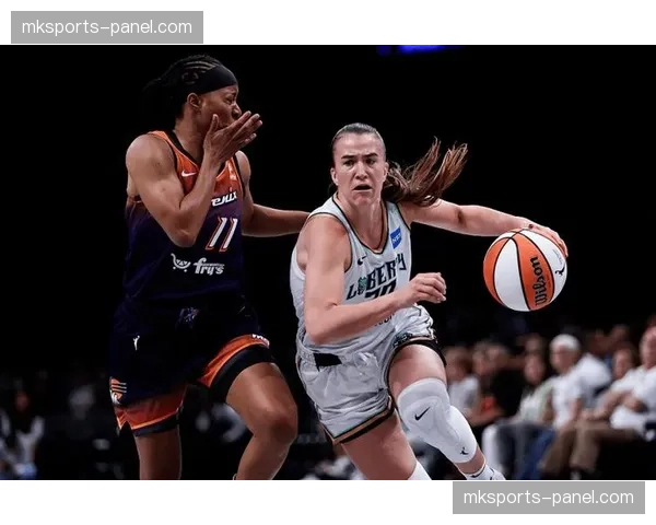 纽约自由人组建斯图尔特、约内斯库、琼克尔-琼斯、萨巴利四巨头，纸面实力联盟第一